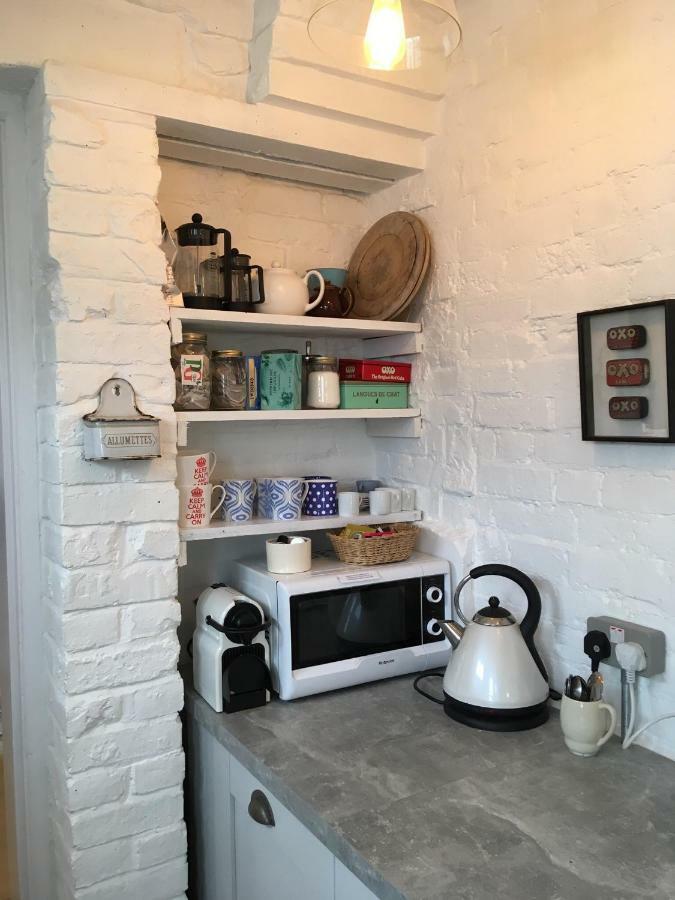 7 Coastguard Cottages, Jury's Gap, Sands * Camber