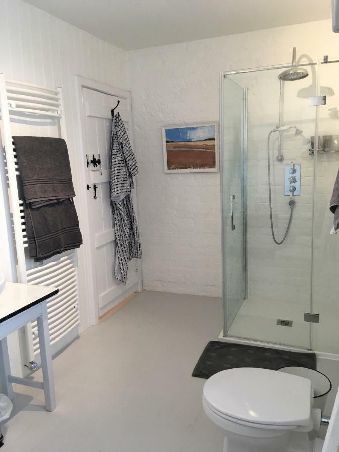 7 Coastguard Cottages, Jury's Gap, Sands Holiday home