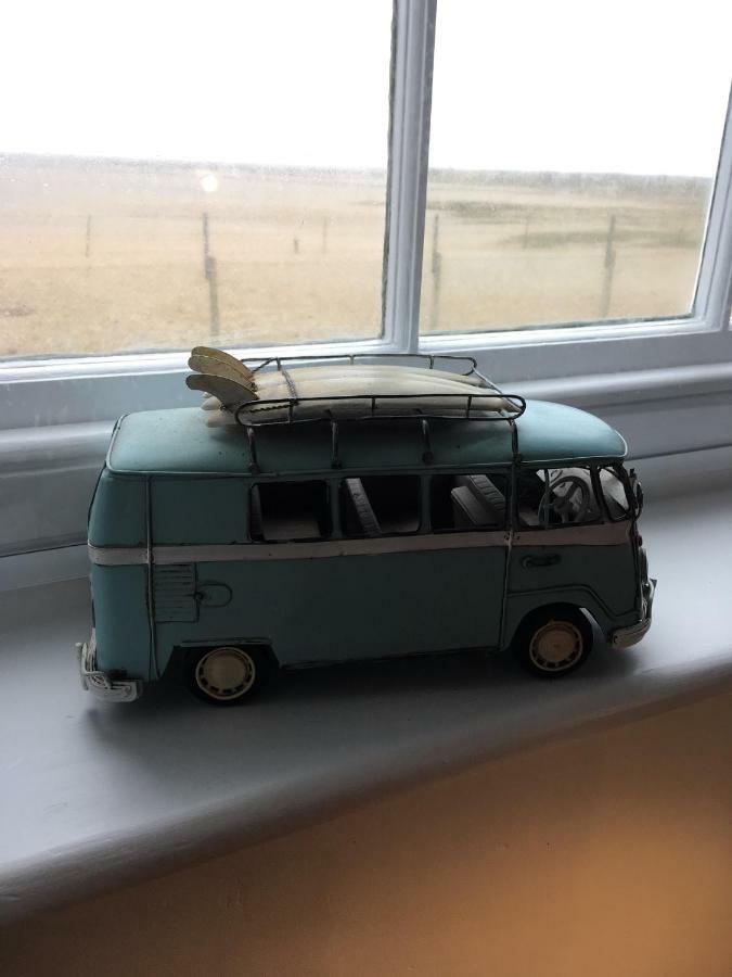 7 Coastguard Cottages, Jury's Gap, Sands *