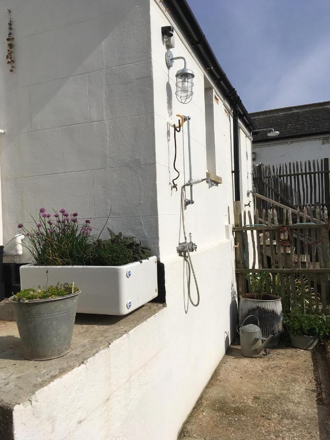 7 Coastguard Cottages, Jury's Gap, Sands